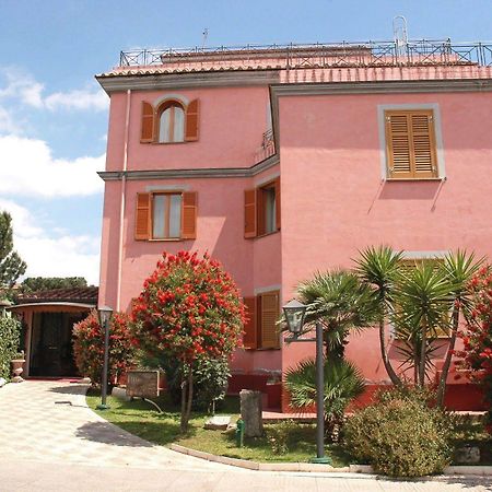 Hotel Arco Di Travertino Roma Exterior foto