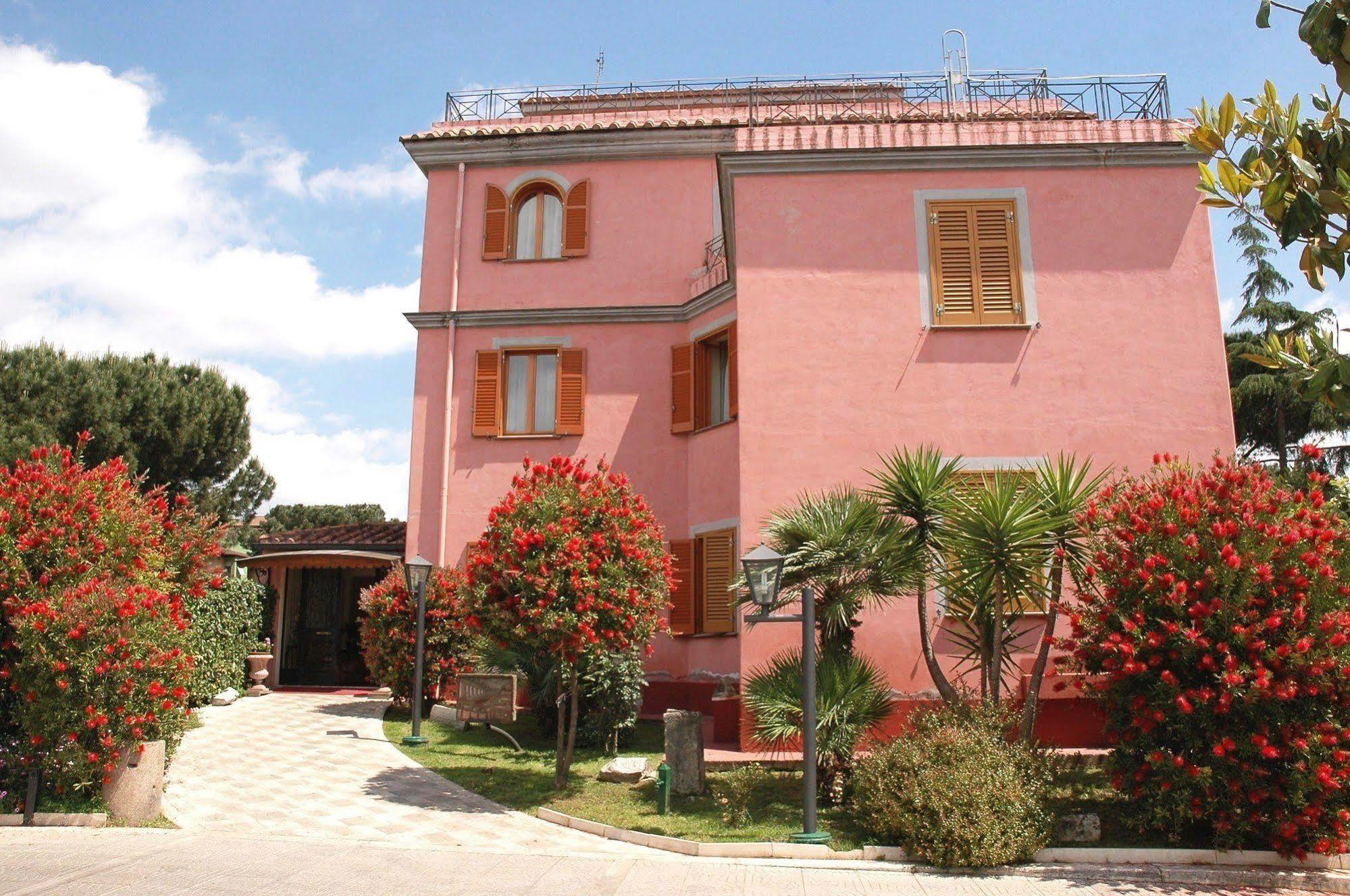 Hotel Arco Di Travertino Roma Exterior foto